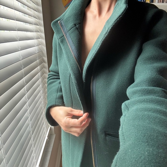 Forrest Green Coat - Picture 2 of 8